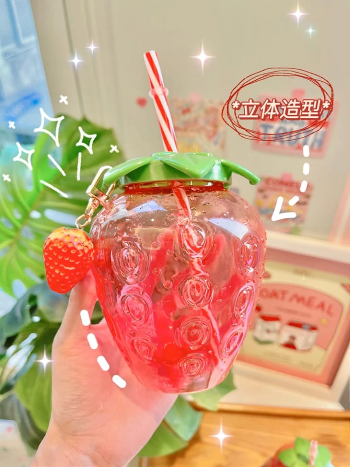 nw000138-cartoon-kawaii-strawberry-straw-cup-plastic-cup-lovely-girl-milk-tea-coffee-cup-student-portable-water-cup_PD3935