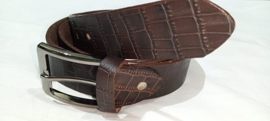 crocodile-brown-leather-belt_PD7354