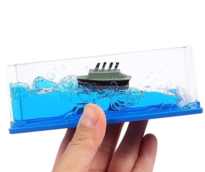 car-dashboard-cruise-ship-fluid-drift-bottle-boat-floating_PD6384