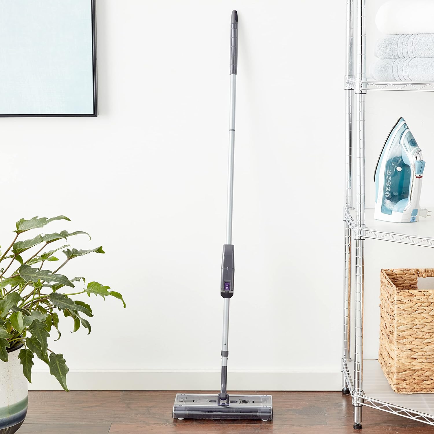 swivel-sweeper-for-cleaning-purpose-cordless-sweeper_PD6471