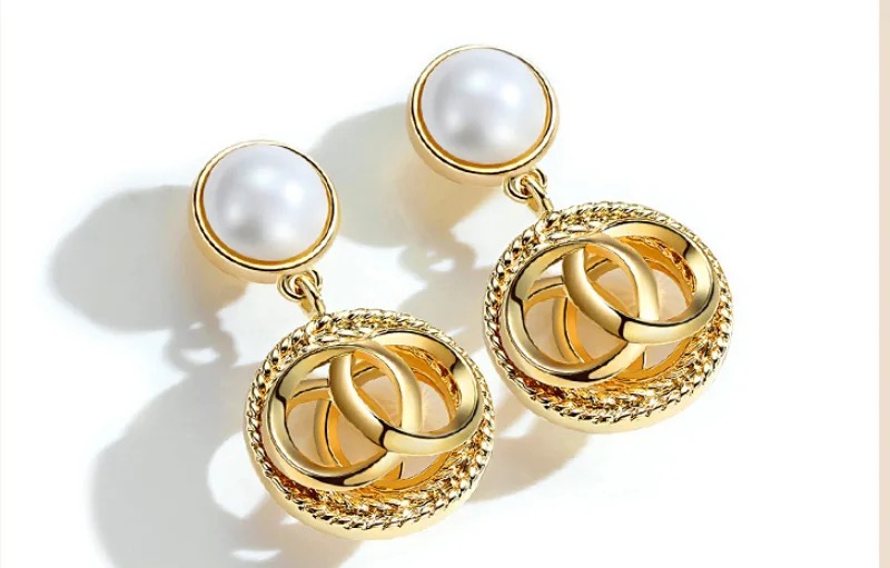 pearl-stud-with-circular-drop-earring-european-style-earrings-for-women_PD6116