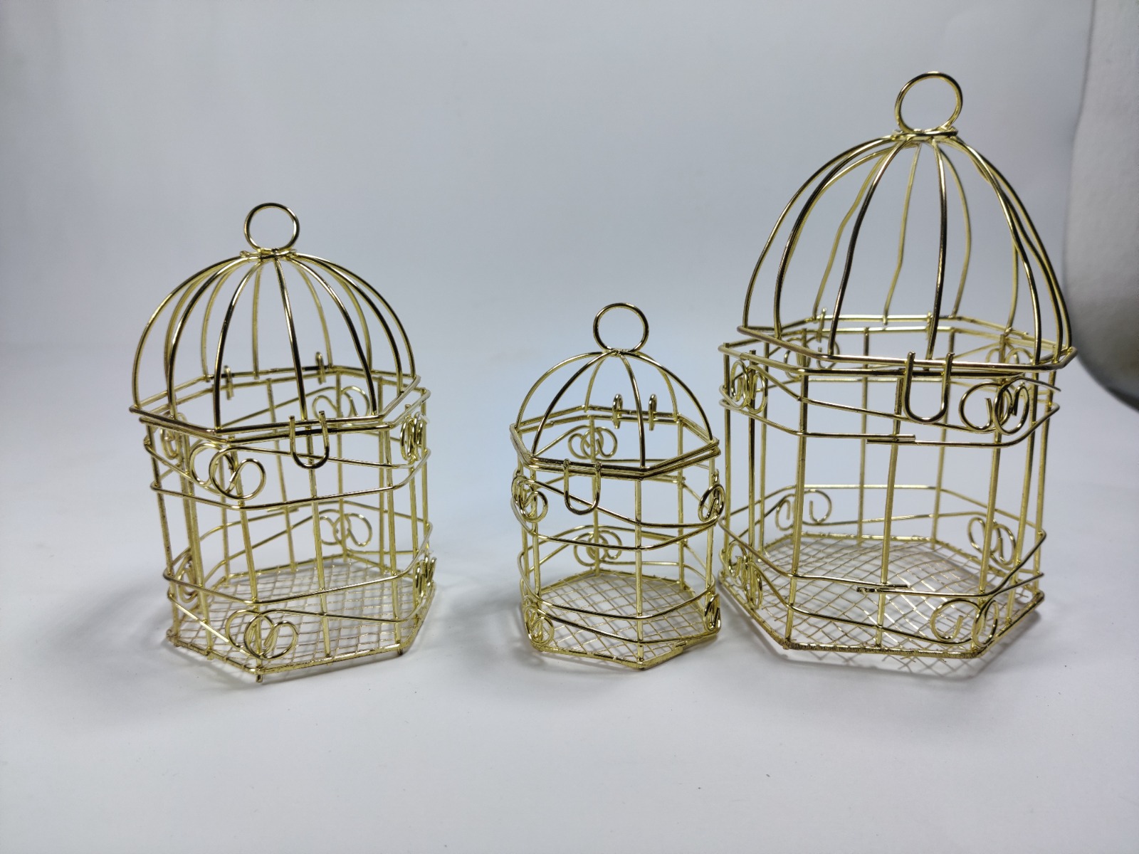 metallic-bird-cages-for-home-decor-and-gift-pack-of-3_PD5998