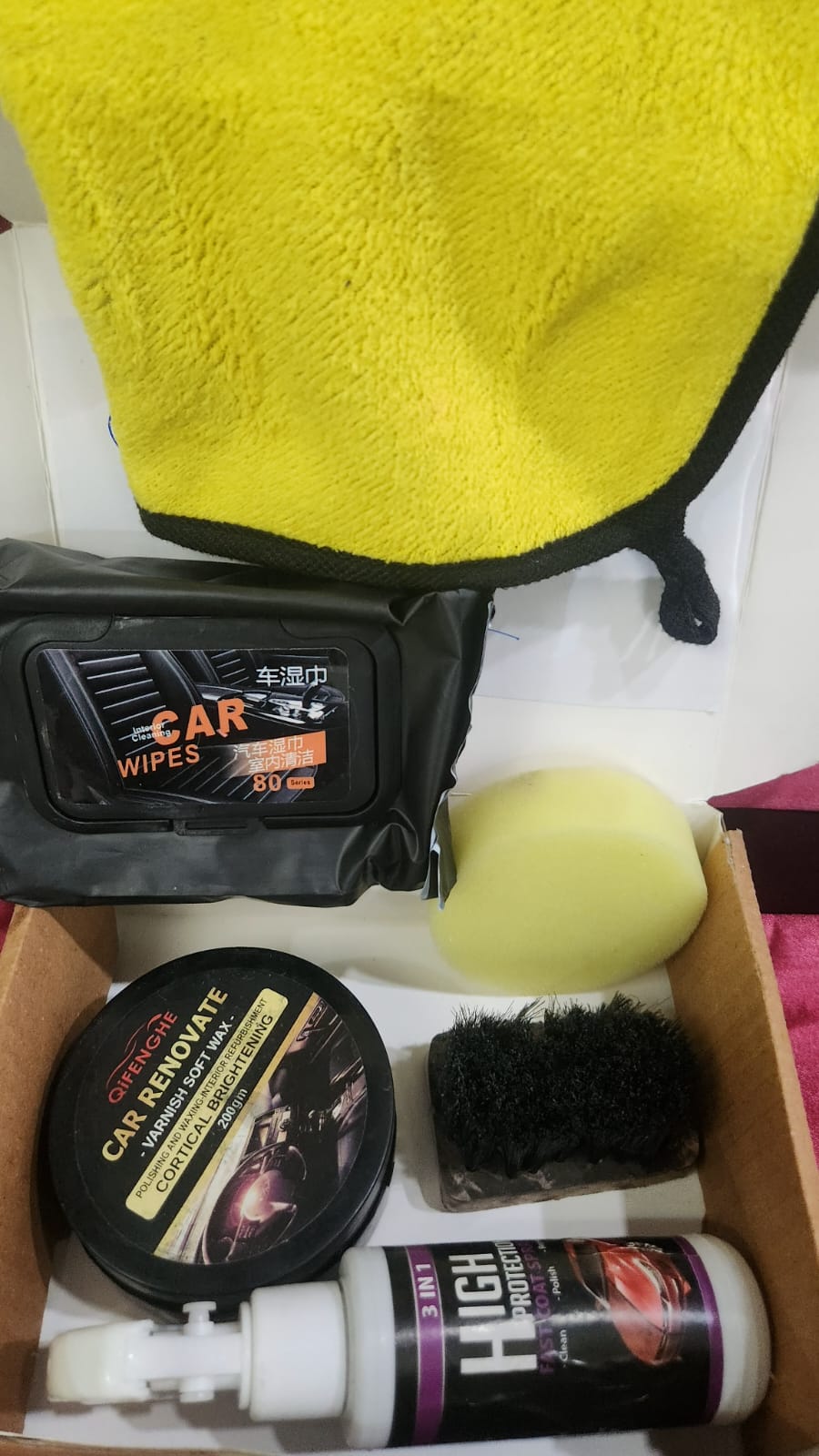 car-care-kit-a-maintenance-kit-for-your-car-to-clean-indoor-n-outdoor_PD285