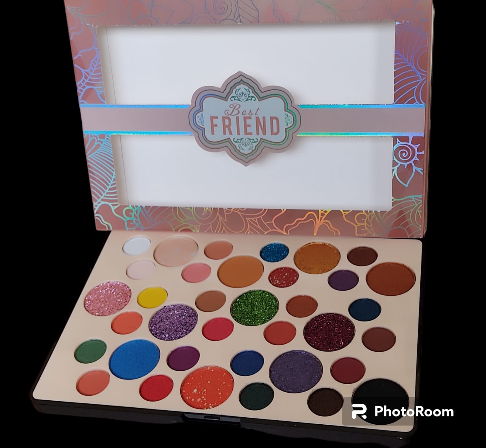 best-friend-eyeshadow-palette_PD5368