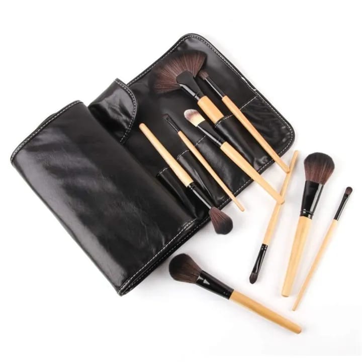 32-pcs-makeup-brushes-set-high-quality-makeup-brushes_PD5353