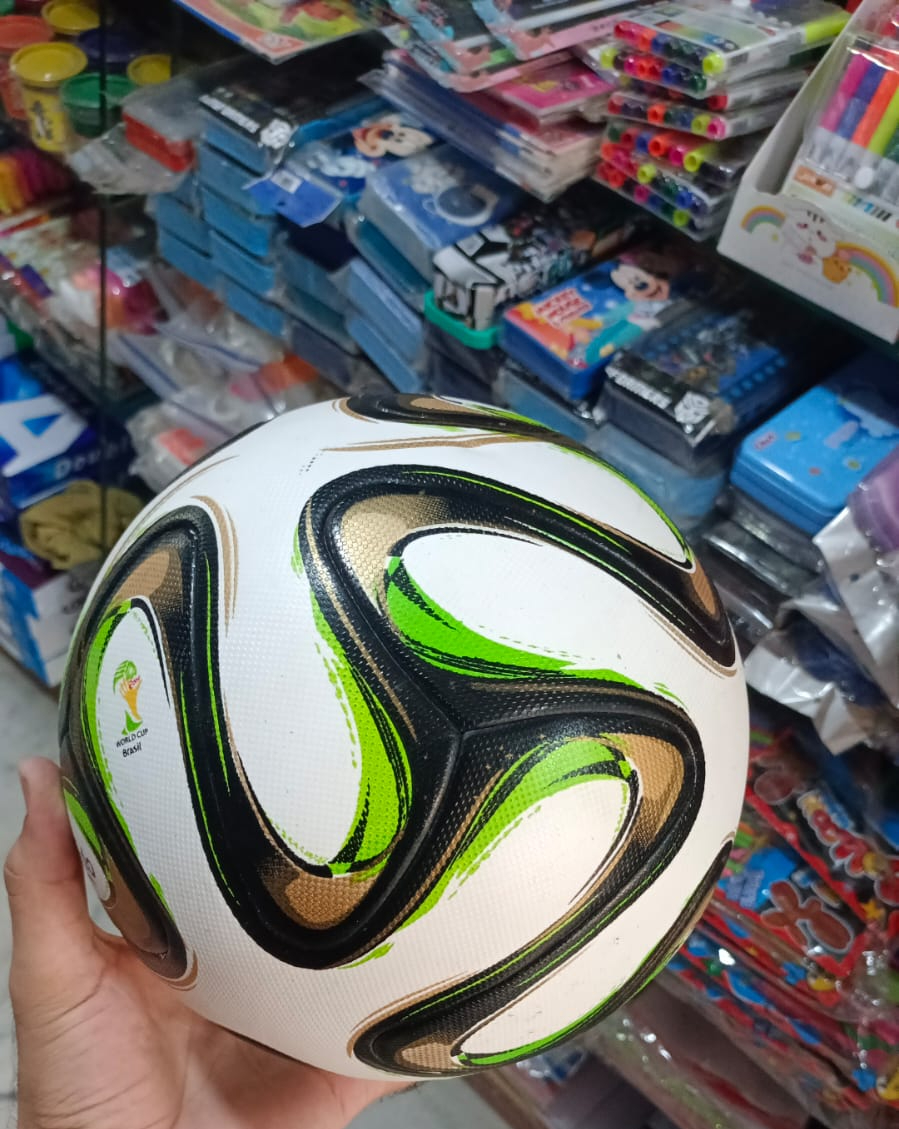 thermal-football-articles-5-number-size-random-multi-design-and-multicolour_PD5299