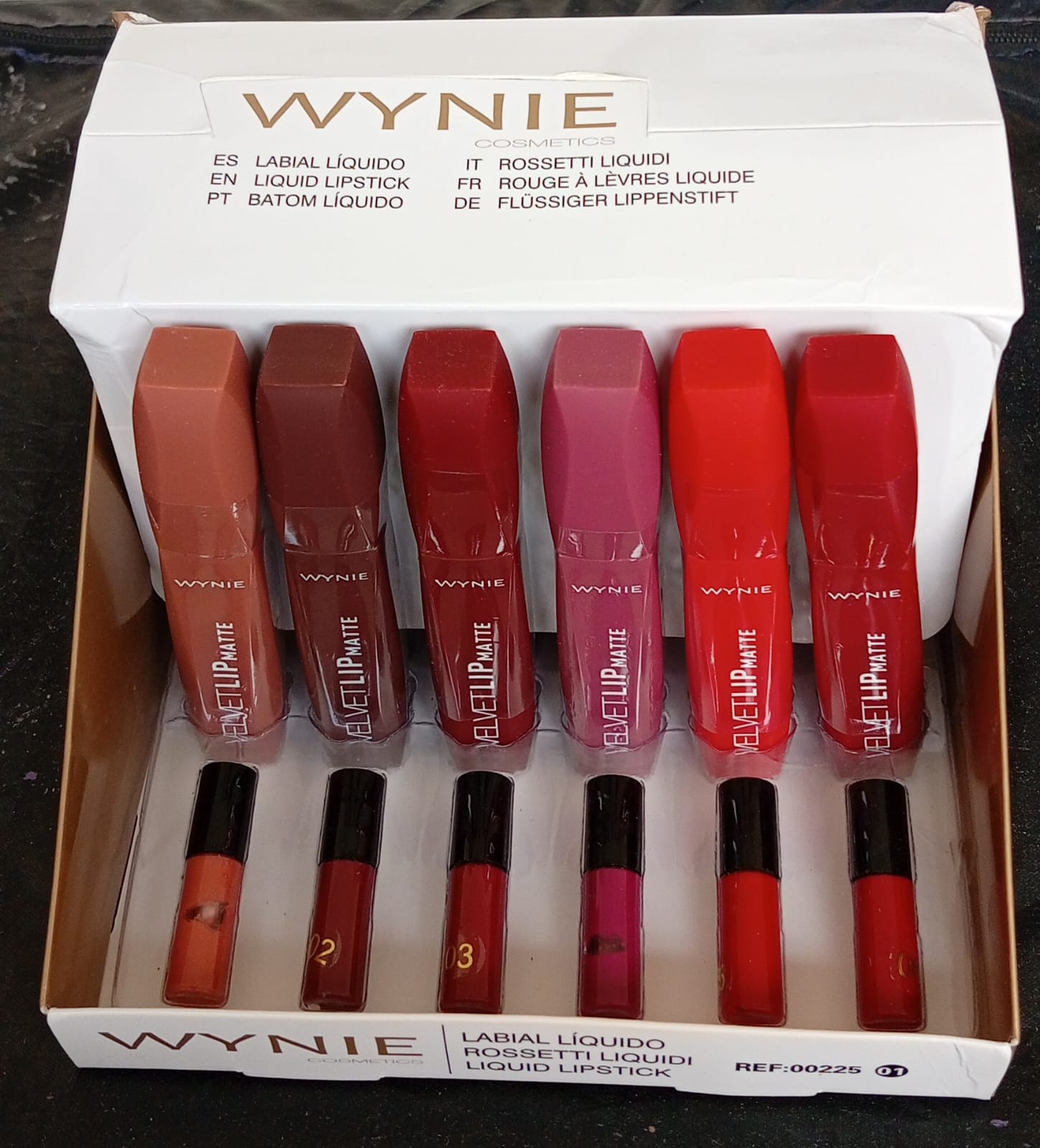 pack-of-6-wynie-velvet-lip-matte-lipgloss_PD5342