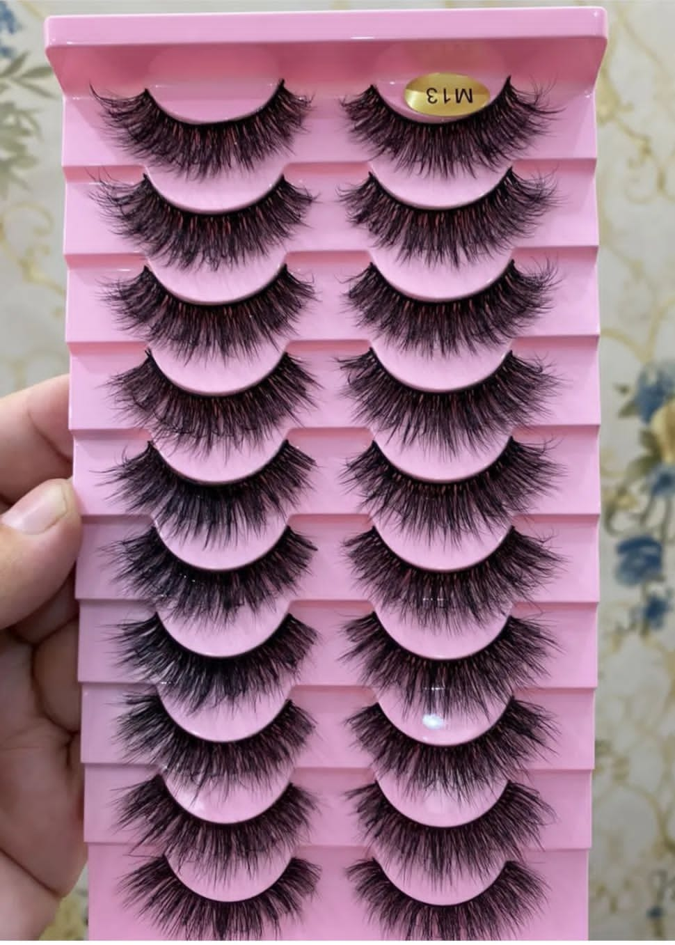 10-pack-eyelashes-m13_PD4461