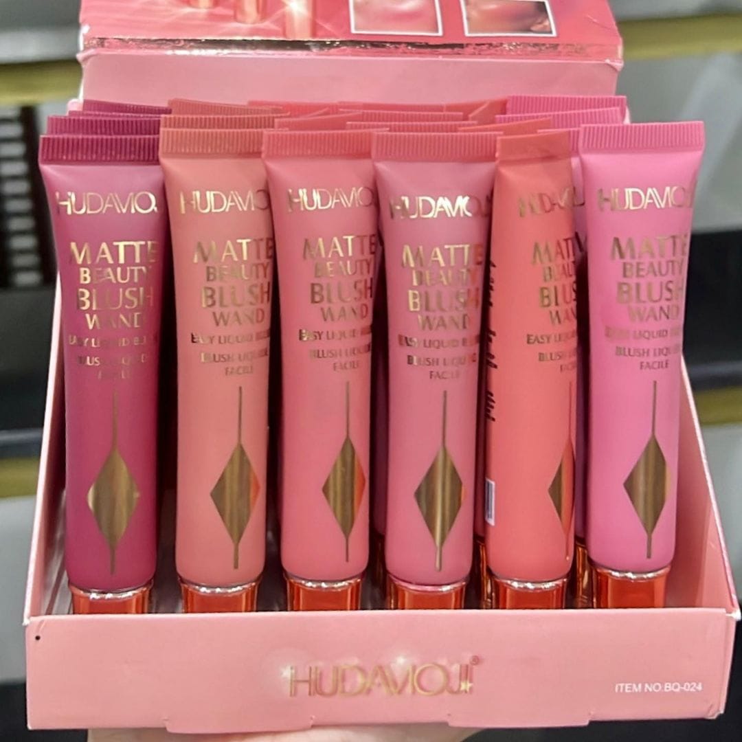 pack-of-6-hudamoji-matte-beauty-blush-wand_PD4405