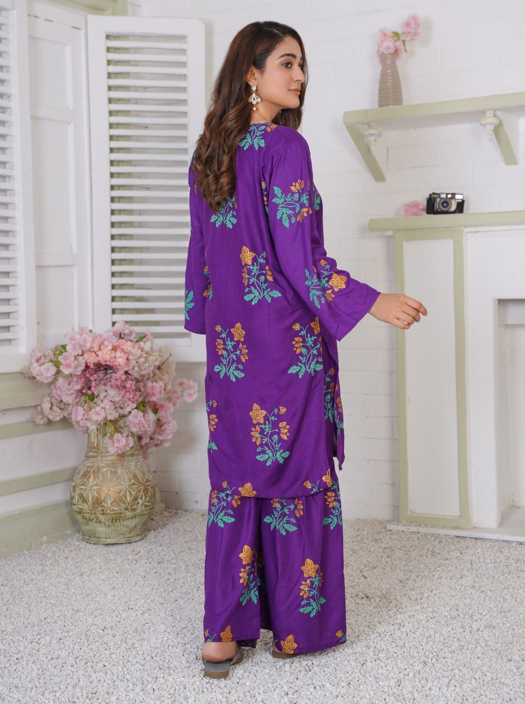 lilen-block-flower-print-2pc-suit-shararah-style_PD2830