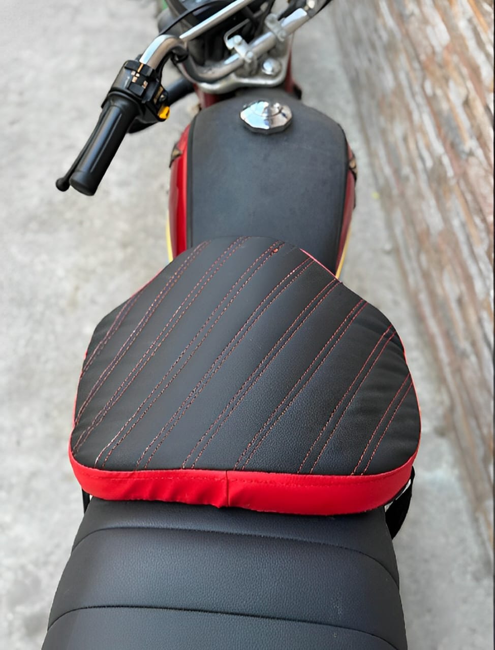 double-stitch-water-proof-bike-seat-cushion-motorcycle-seat-cover-motor-bike-long-route-cushion-long-travel-seat-comfortable-molty-foam-1inch_PD3373