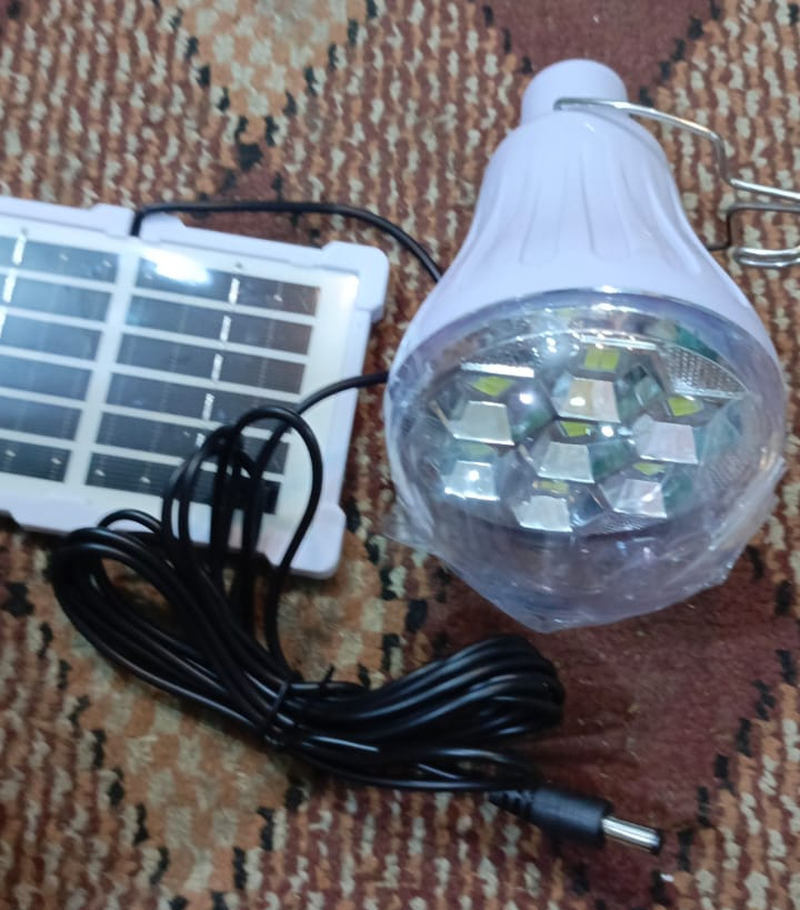 rechargeable-solar-light-with-solar-panel-cl-028max-cclamp_PD3290