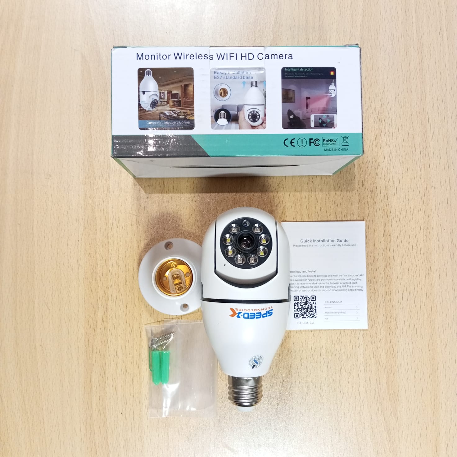 speed-x-bulb-camera-1080p-wifi-360-degree-panoramic-night-vision-two-way-audio-motion-detection-with-v380-app_PD1371