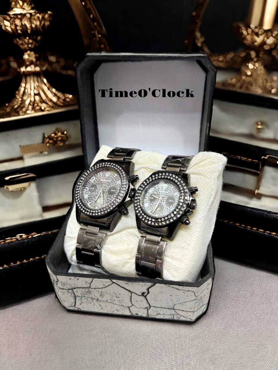 stone-style-couple-watch-round-shape-stainless-steel-for-men-and-women-black_PD1352