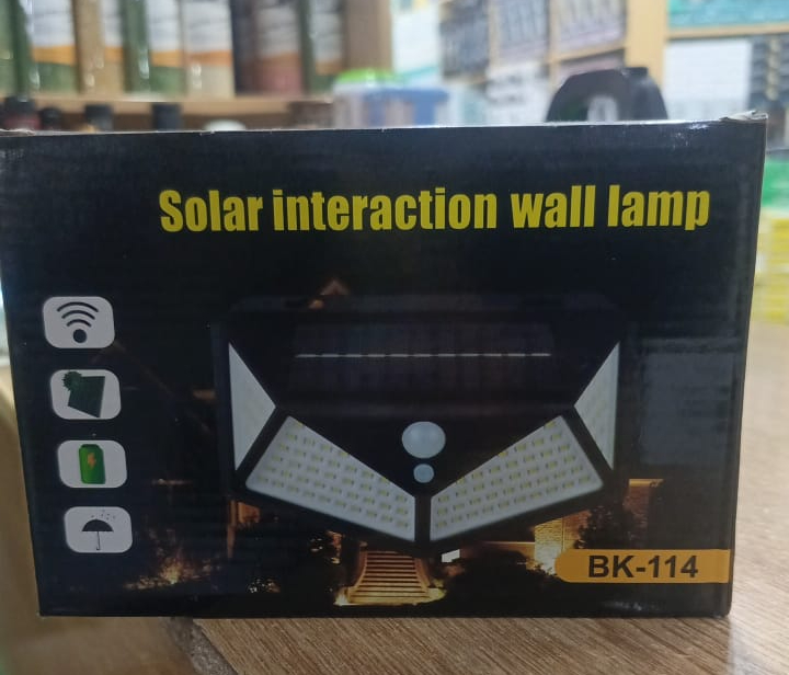 solar-interaction-wall-lamp-bk-114-outdoor-motion-sensor-solar-light_PD2888