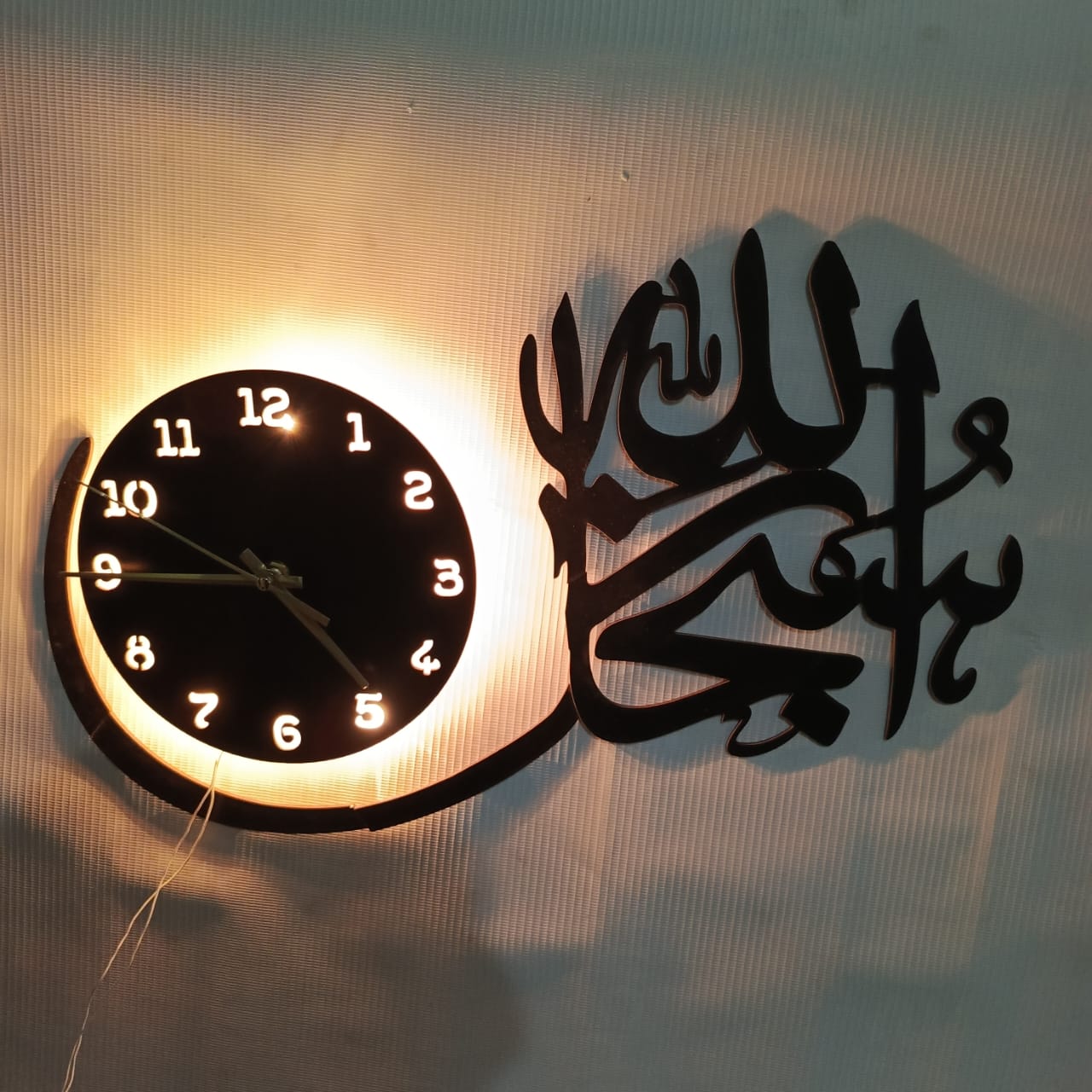 subhan-allah-3d-wall-clock-wooden-wall-clock-with-light_PD3918