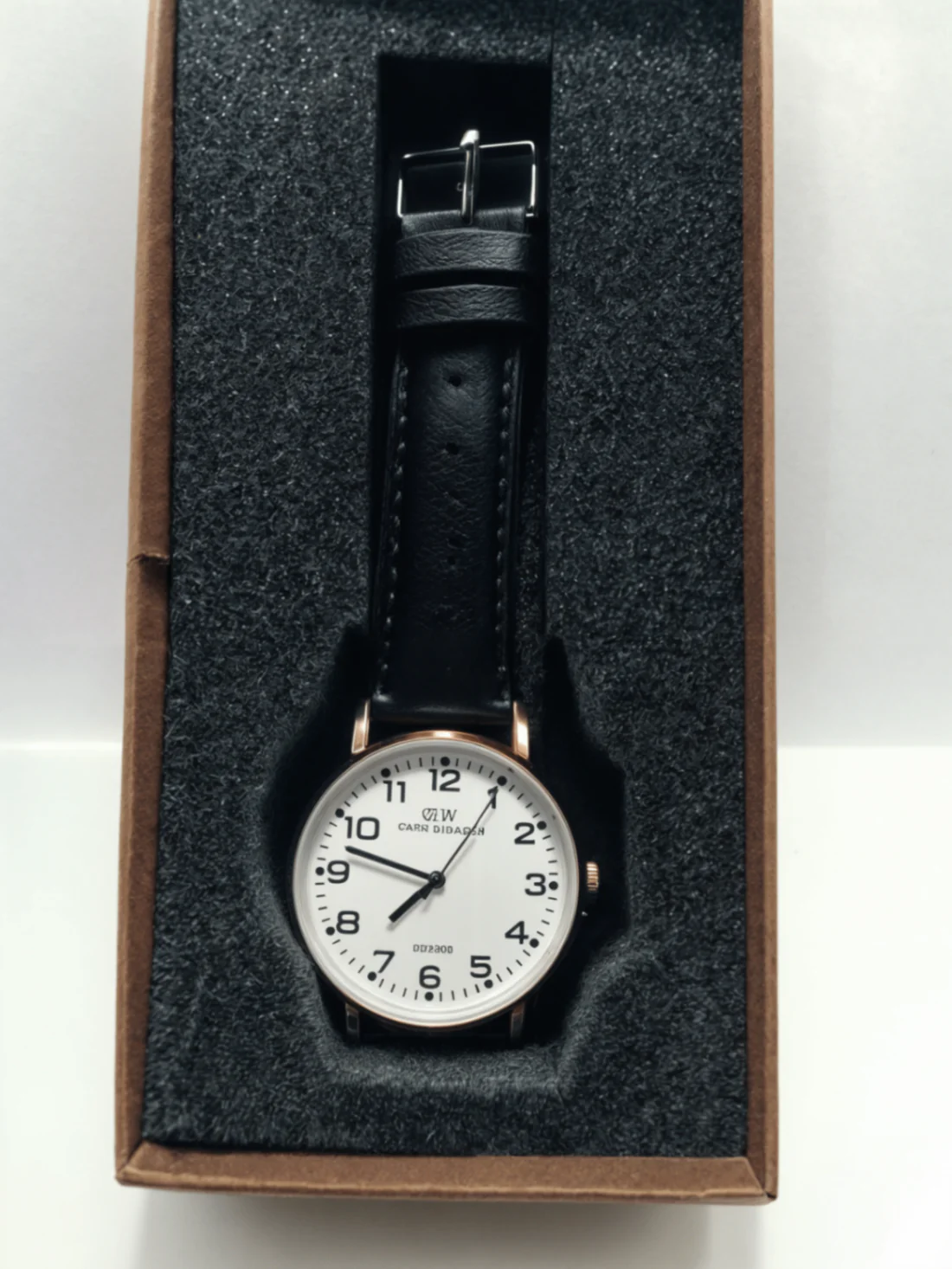 black-daniel-wellington-watch-for-women-wrist-watch-without-box_PD2939