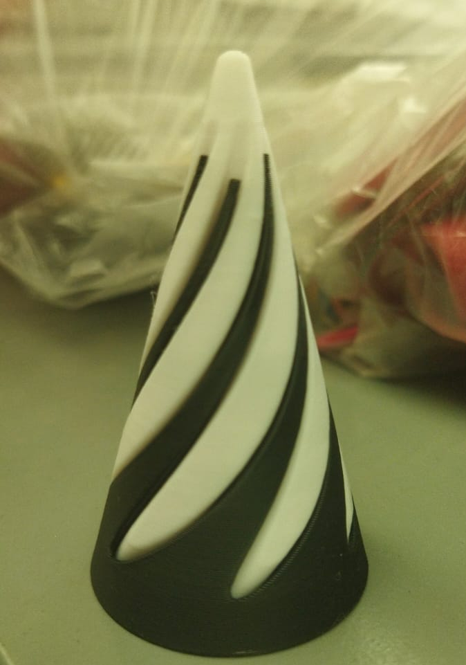 3d-rotating-spiral-cone-fingertip-printed-toys-fidget-toy-for-relief-of-stress-and-anxiety-black-amp-white_PD1061