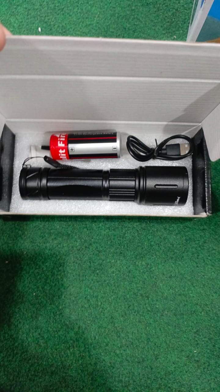 portable-led-flashlight-3-light-intensity-modes-usb_PD2375