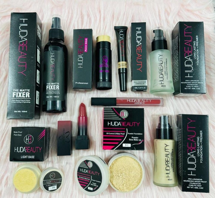 huda-beauty-deal-pack-of-9-best-deal-for-girls-makeup-fixer-stick-concealer-primer-lipstick_PD2190