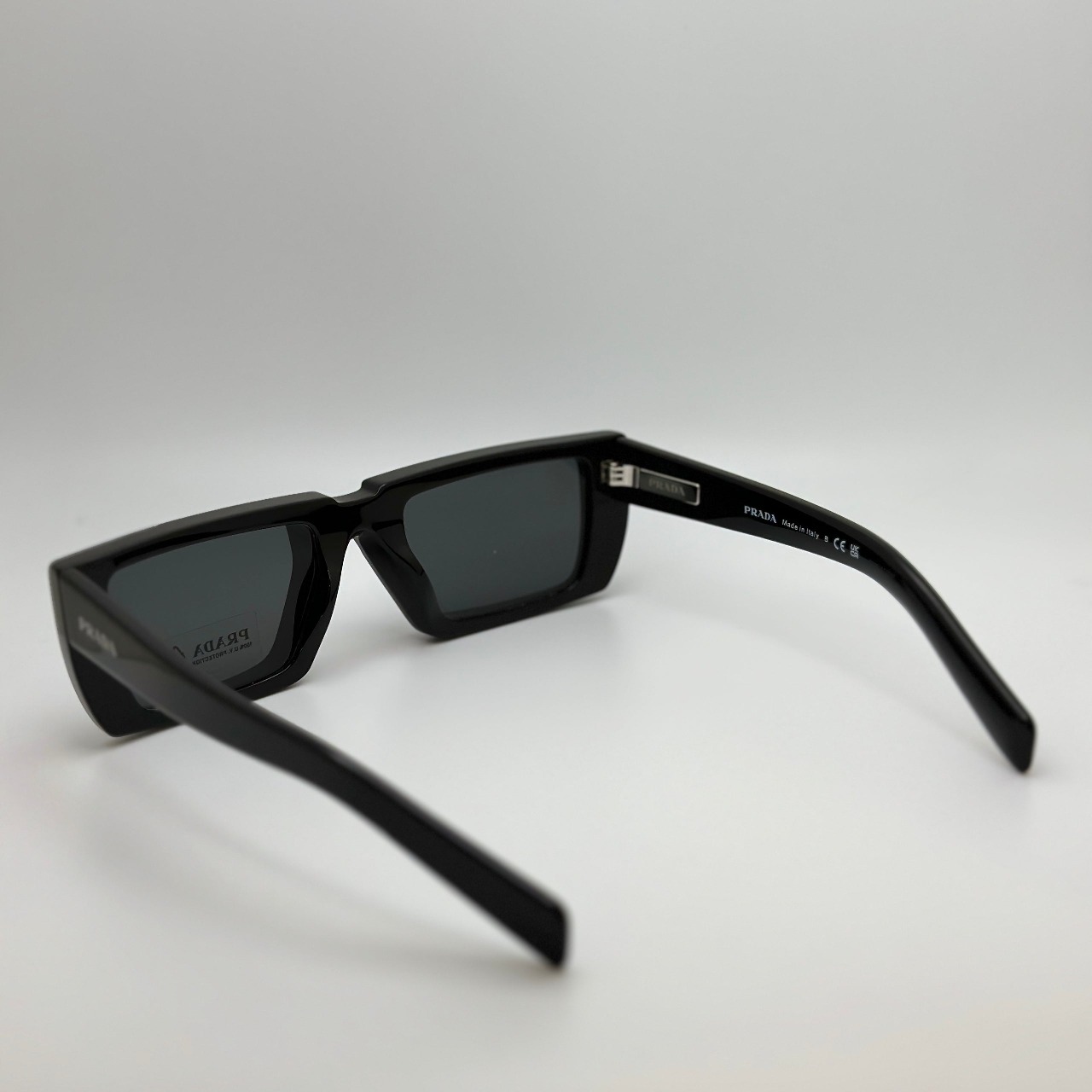 prada-premium-designer-glasses-with-premium-box-stylish-amp-versatile-eyewear_PD417