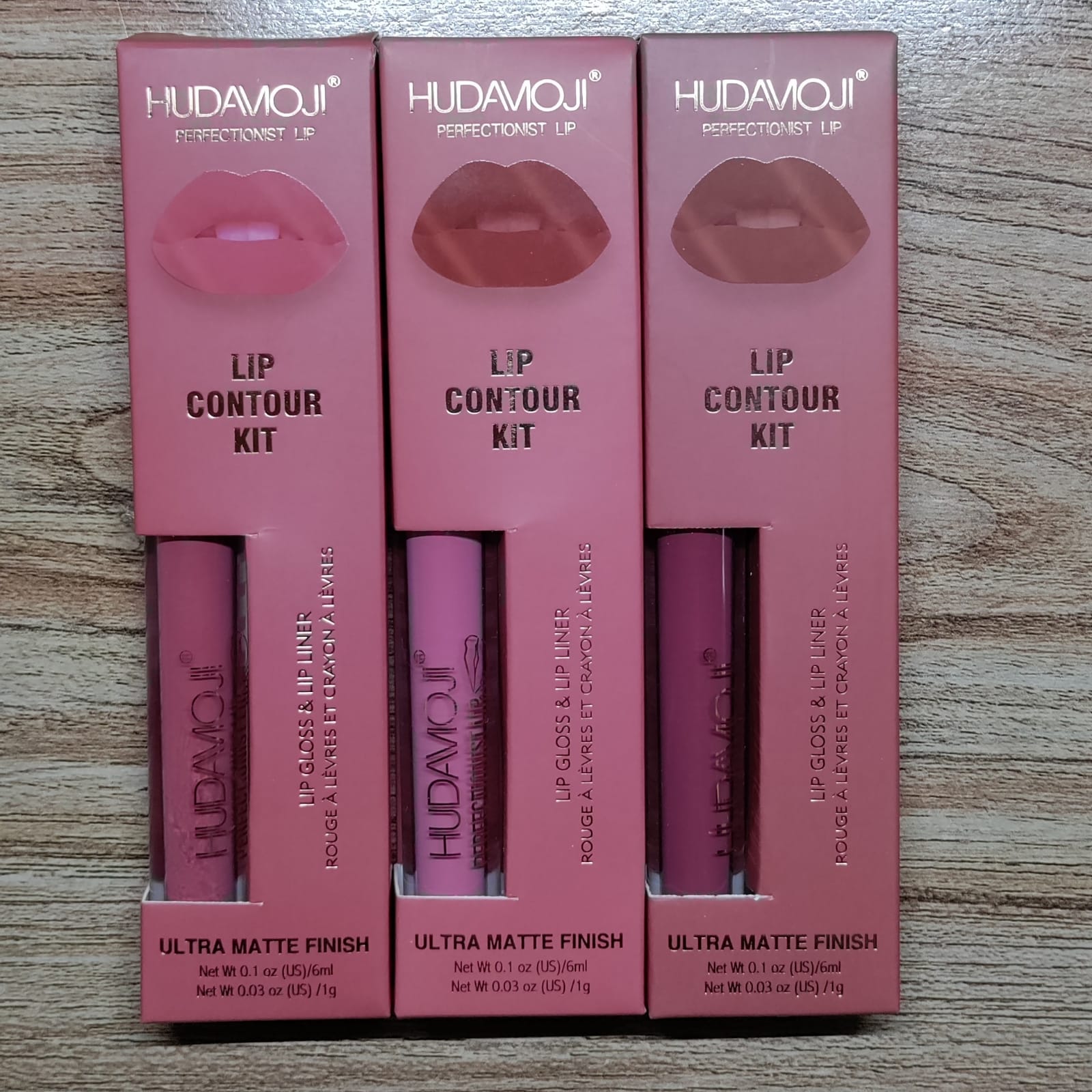 hudamoji-ultra-matte-finish-lip-gloss-and-lip-liner-lip-contour-set_PD2090