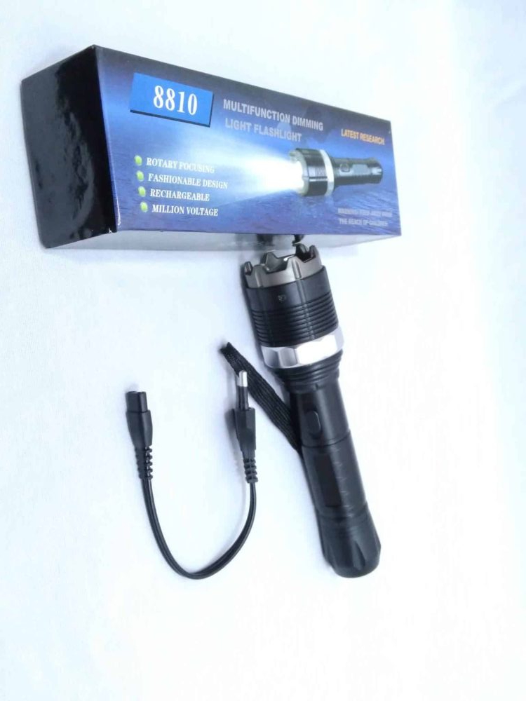 8810-flashlight-multifunctional-dimming-light-flashlight-rechargeable-self-defense-flashlight_PD435