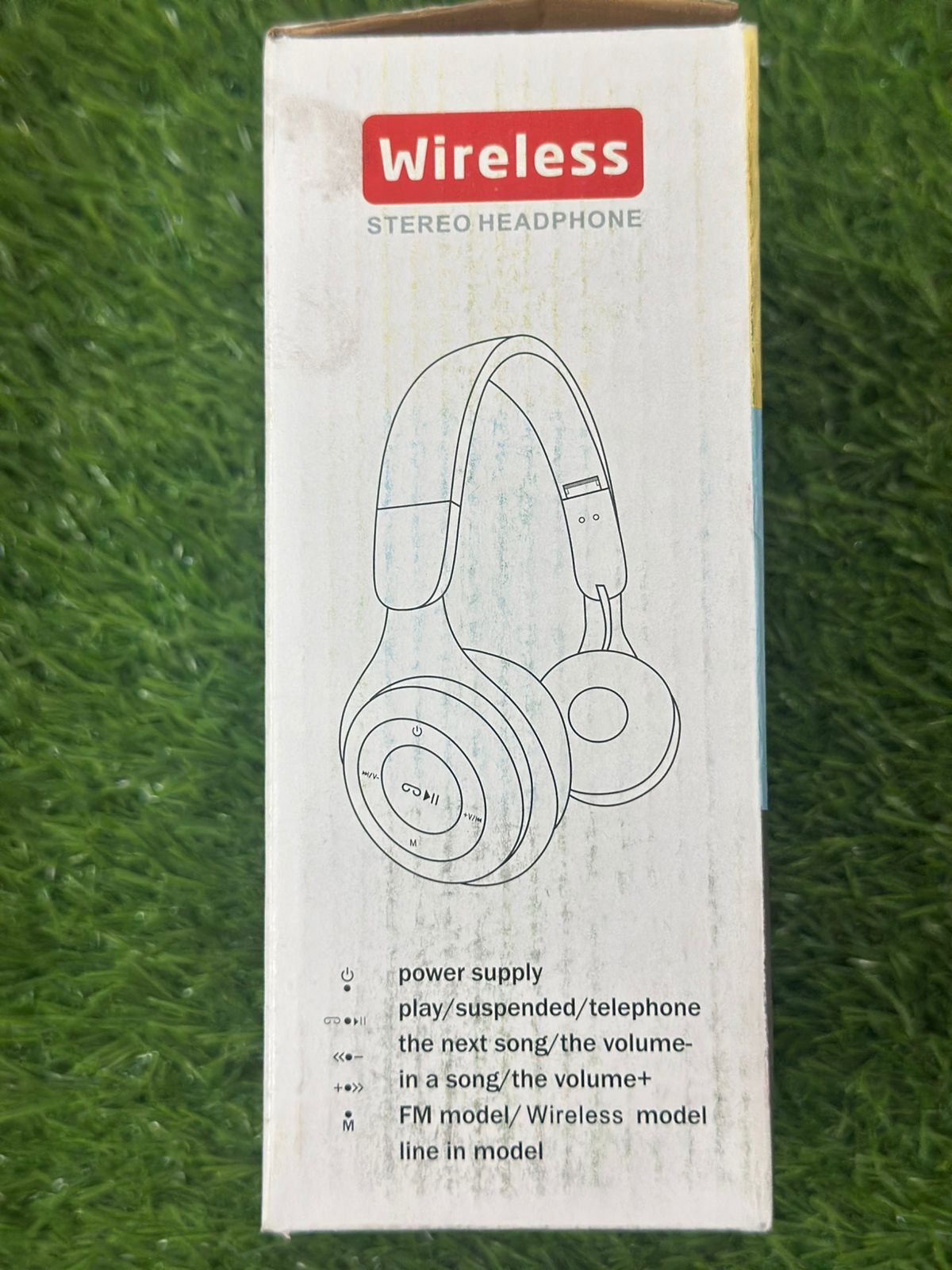 wireless-bluetooth-headphones-y08-foldable-wireless-headphones-50edr-with-mic-stereo-headset_PD841