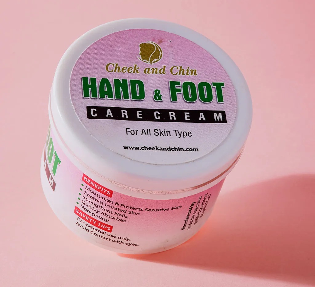 hand-amp-foot-care-cream-moisturizes-and-protect-sensitive-skin_PD7972