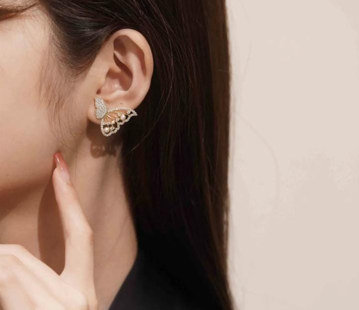 korean-zircon-and-pearl-butterfly-front-back-earrings-luxury-look-artificial-earrings-girls-earrings-women-earrings_PD8099