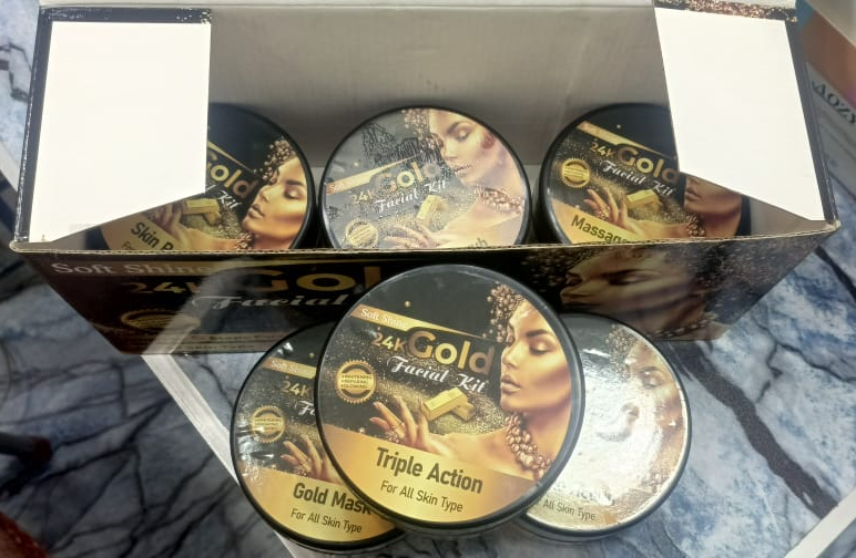 soft-shine-24k-gold-facial-kit-whitening-facial-kit-6-steps-whitening-and-glowing-facial-kit-300ml_PD8681